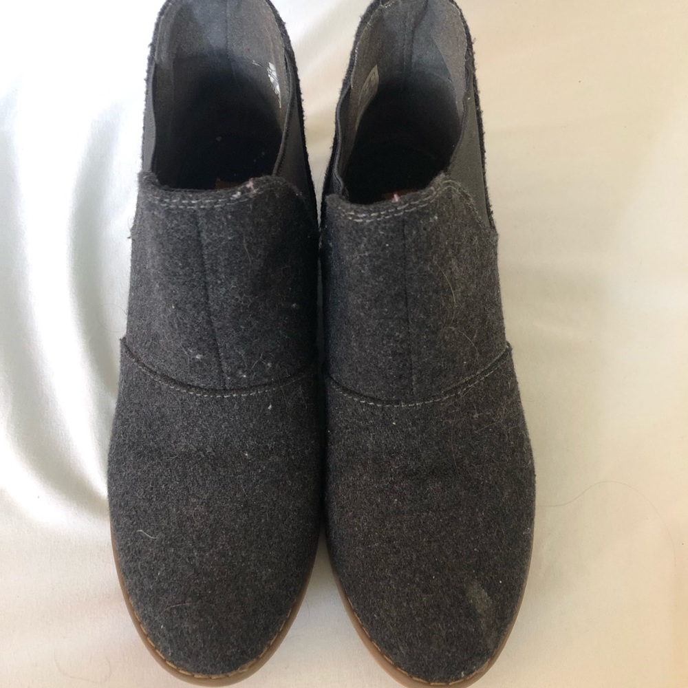 CUTE BOOTIES
